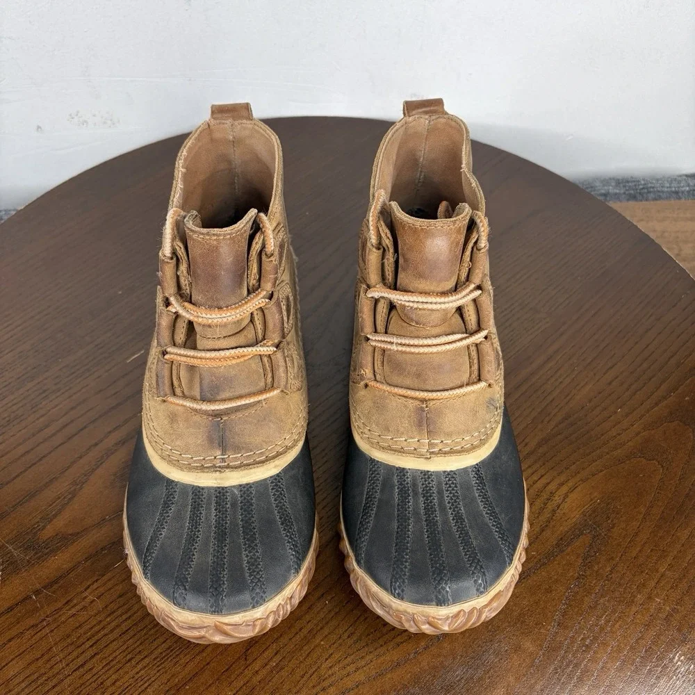 Sorel Out N About Boots Women's 7 Tan Black Nubuck Waterproof Duck Rain Booties